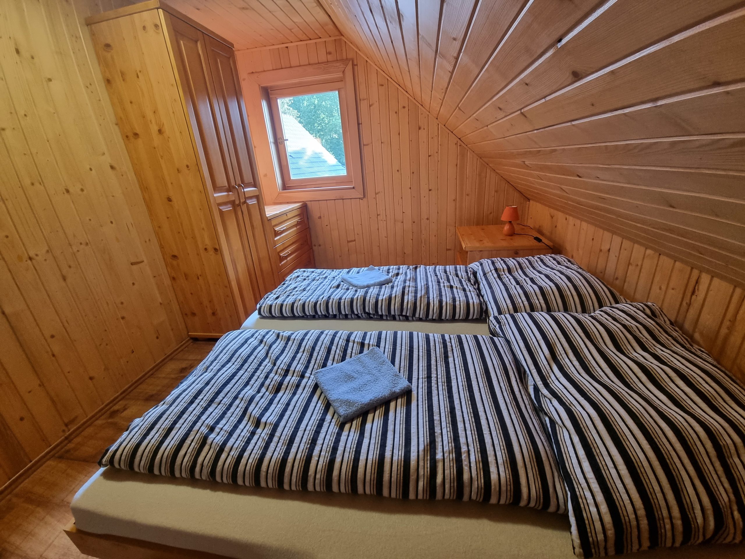 2-bed room n. 1